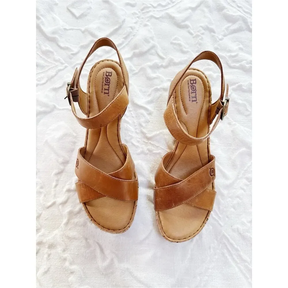 Born Alaina Platform Wedge Sandal Size 10 New